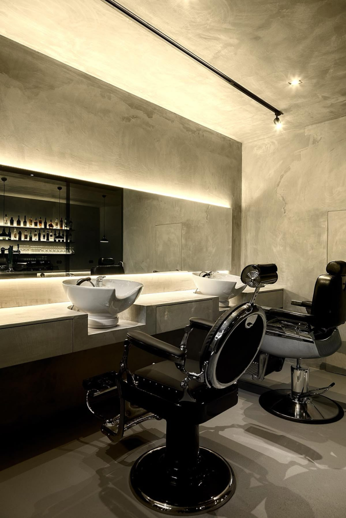 Salon interior view 1